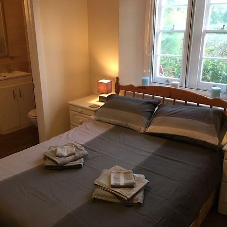 Holly Grove - Homestay Bristol Ngoại thất bức ảnh